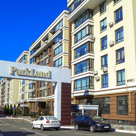 Flatservice Затишні Та Просторі Апартаменти В Жк Parklend Київ Екстер'єр фото